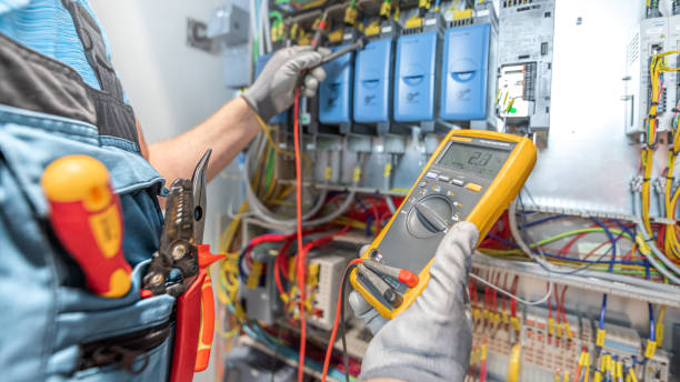 Best Local Electrician Companies  in La Vergne, TN